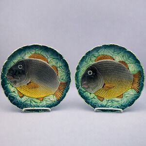 Vintage Majolica Fish Plate Pair – Cabbage Leaf Carp Plates – Set of 2